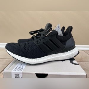 Adidas UltraBoost 1.0